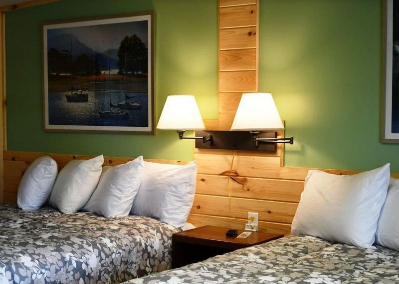 Hillman Motel - Web Listing (newer photo)